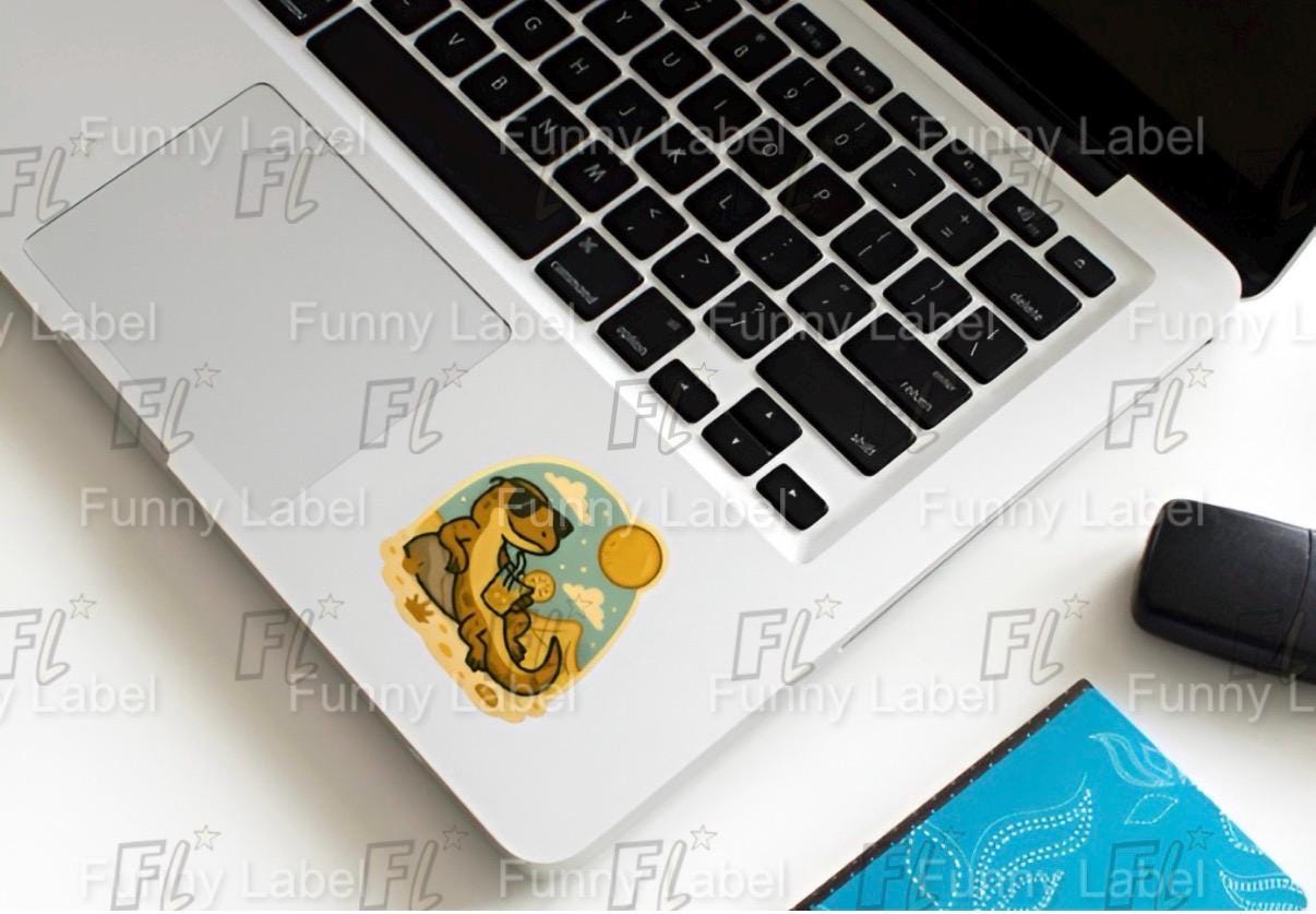 Holographic Gecko Sticker – Cool Lizard Decal for Laptops, Water Bottles & Hydroflasks – Desert Aesthetic Reptile Sticker – Waterproof Vinyl