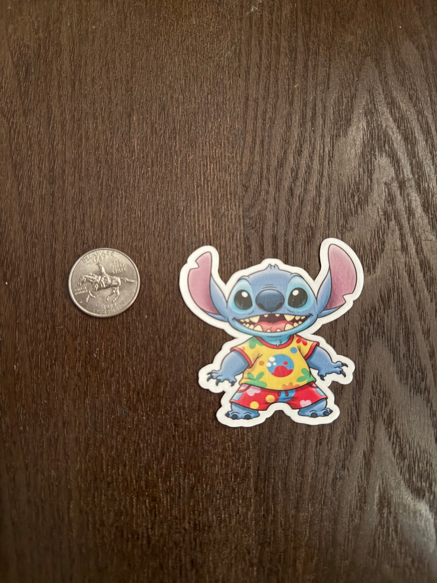 Stitch Hawaiian Outfit Sticker | Lilo & Stitch Disney Decal | Tropical Aloha Art | Cute Alien Vinyl | Summer Beach Fan Gift | Laptop Decal